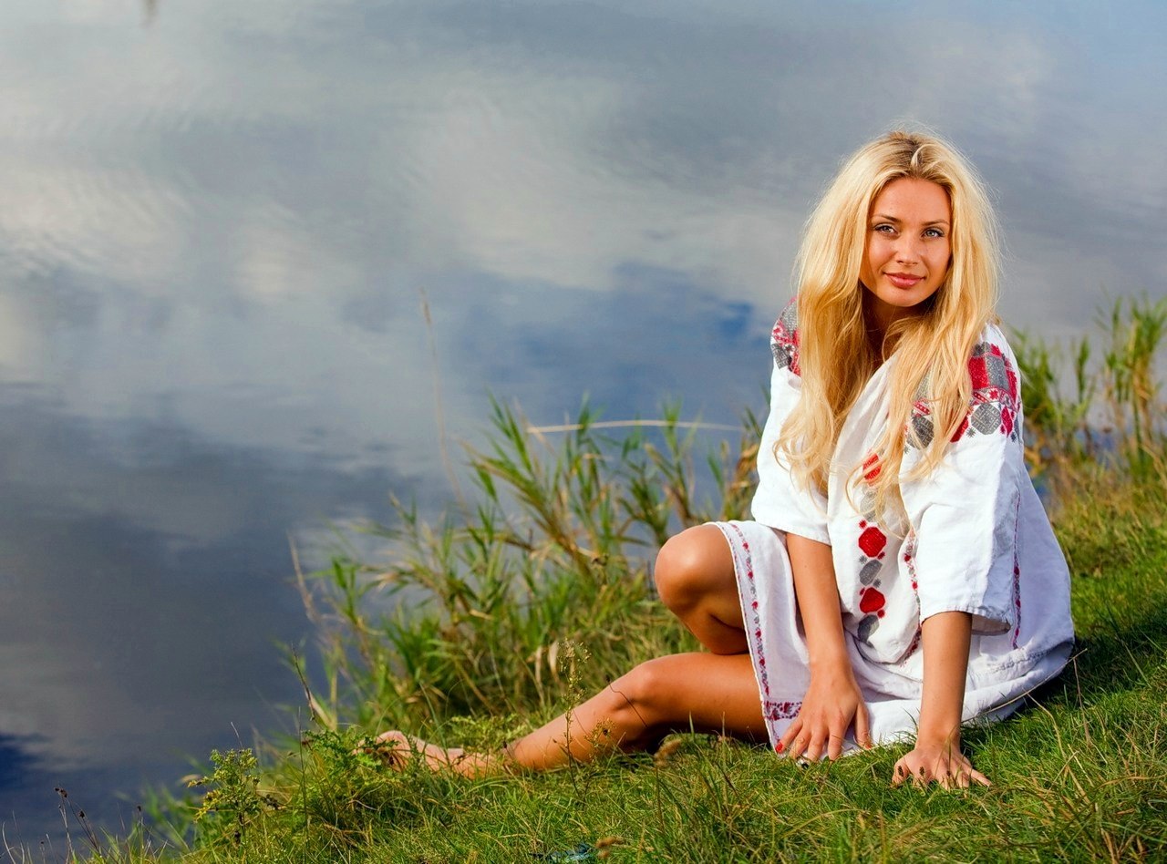 Sexy girl Slavic girls in Varangal