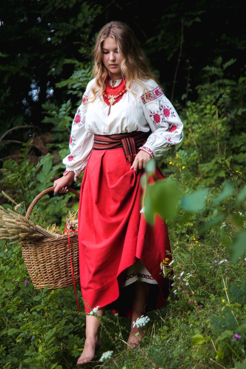 Slavic girls in Varangal