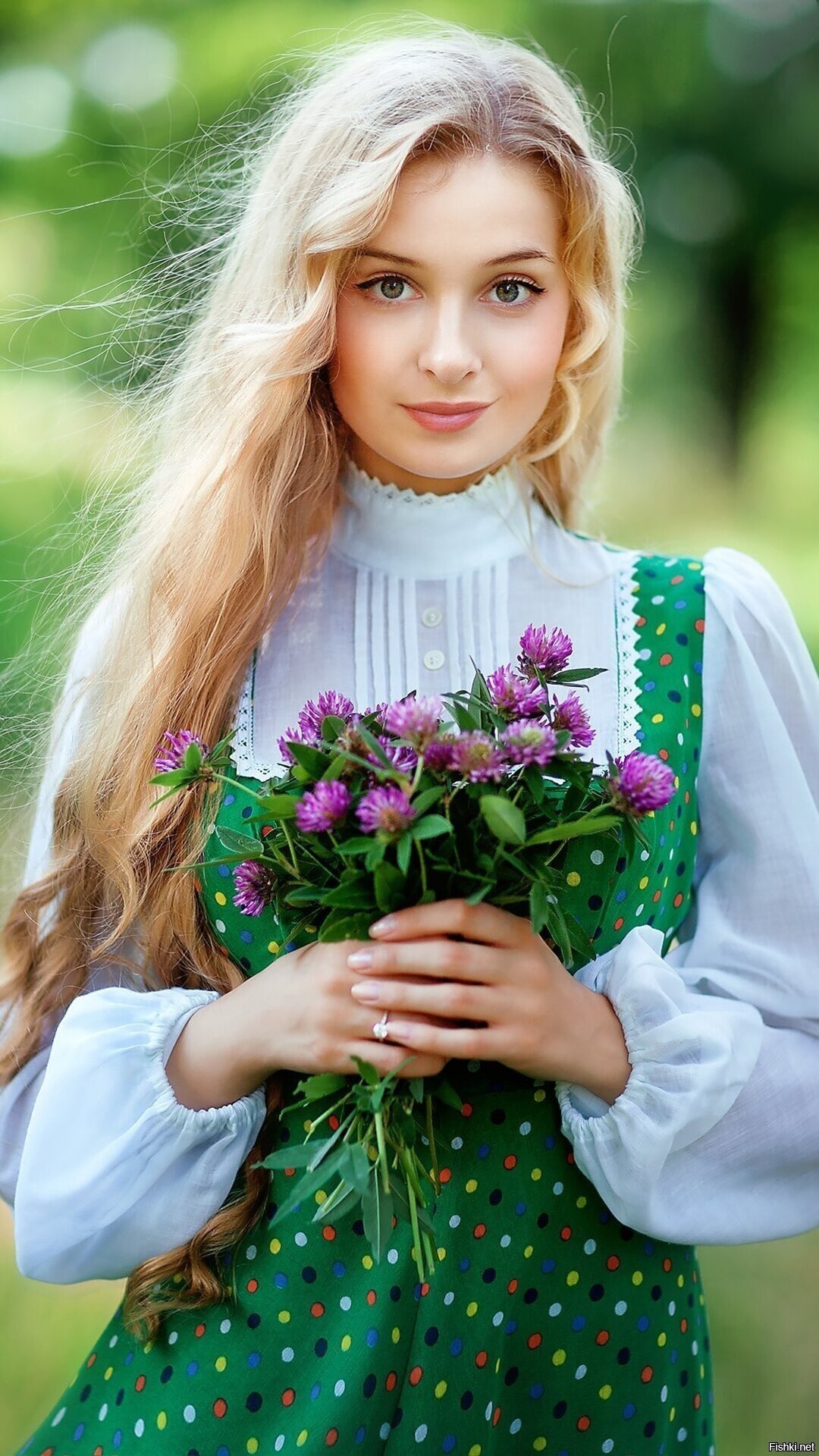 Girls in Slavic costumes in Varangal